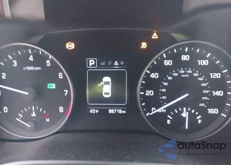 2018 Hyundai Elantra Sel из США, поврежденный, VIN 5NPD84LF8JH386494